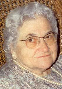 anna stevens